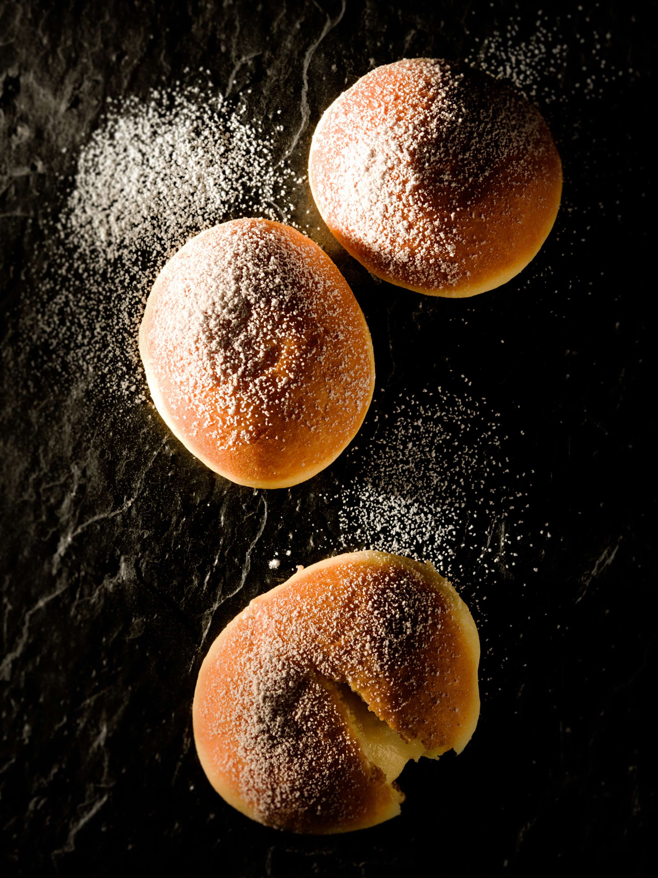 Krapfen mit Marzipan-Birnen-Füllung