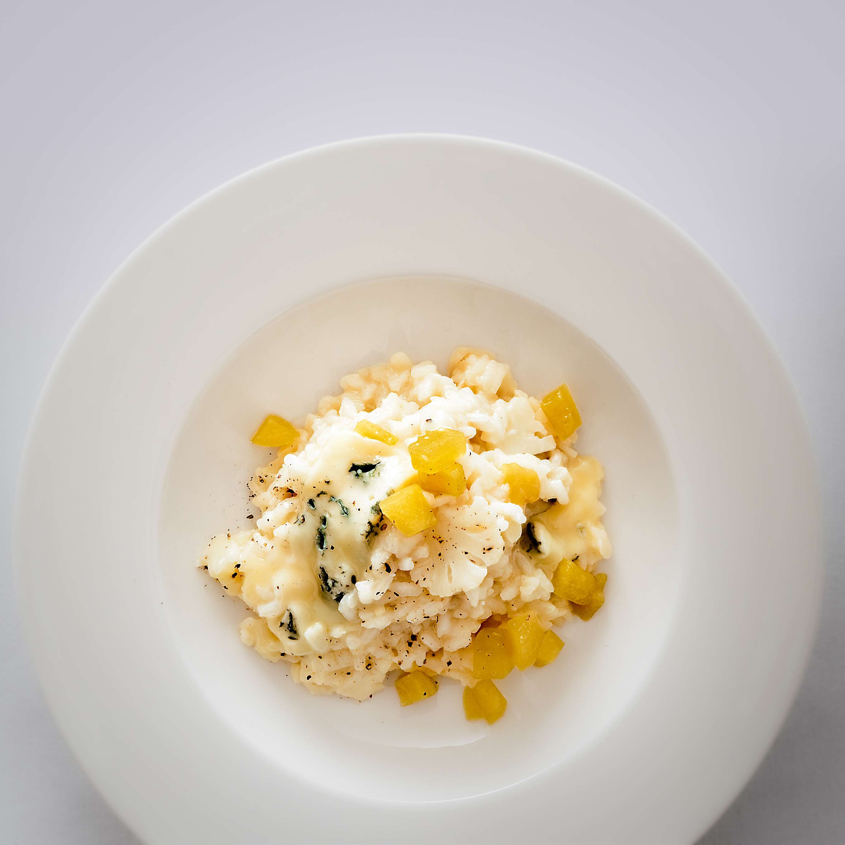 Blumenkohl-Risotto mit Gorgonzola und Senfgurken