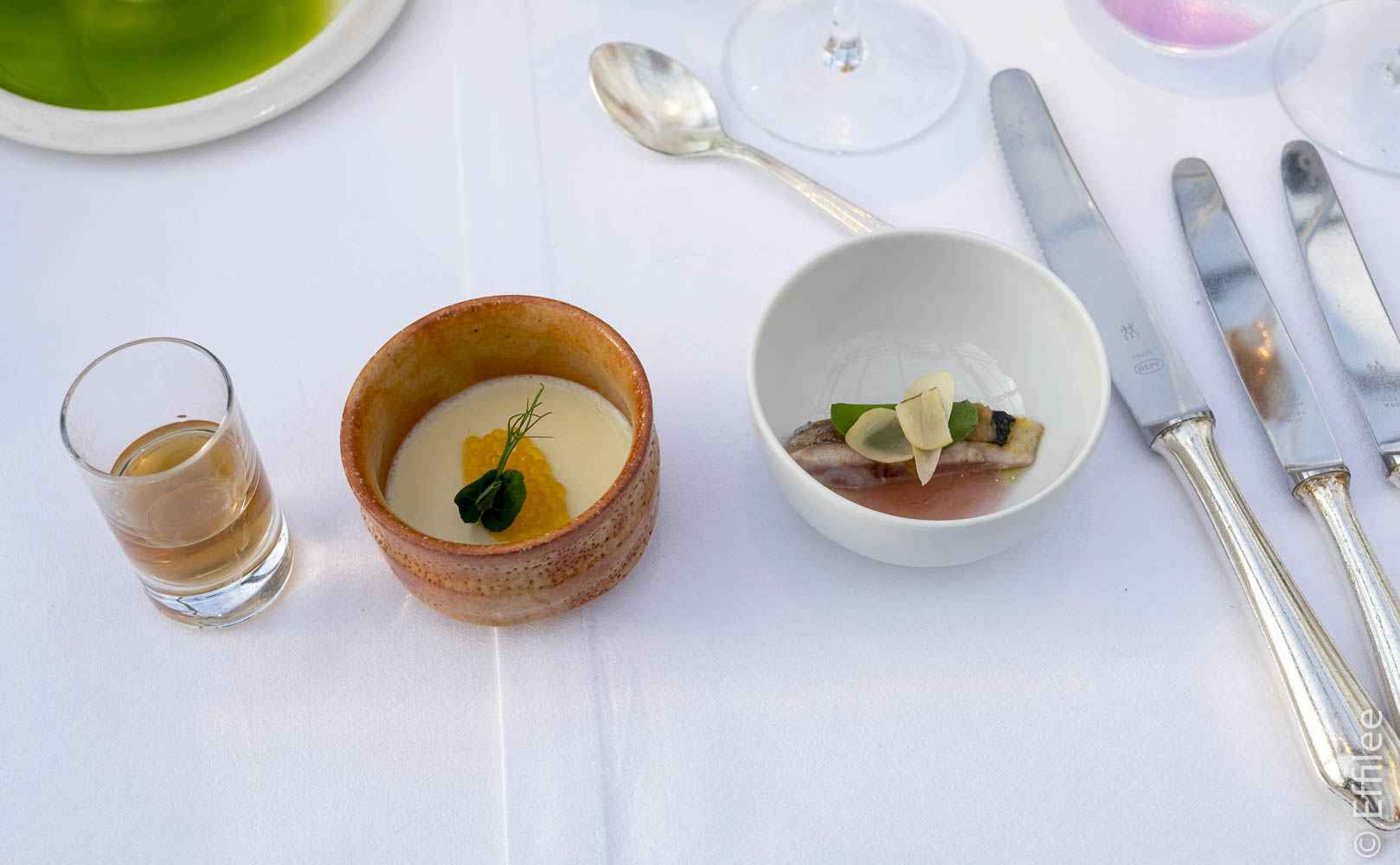 Das 2. Amuse: Gardendashi, Chawanmushi (japan. Eierstich), Holzmakrele