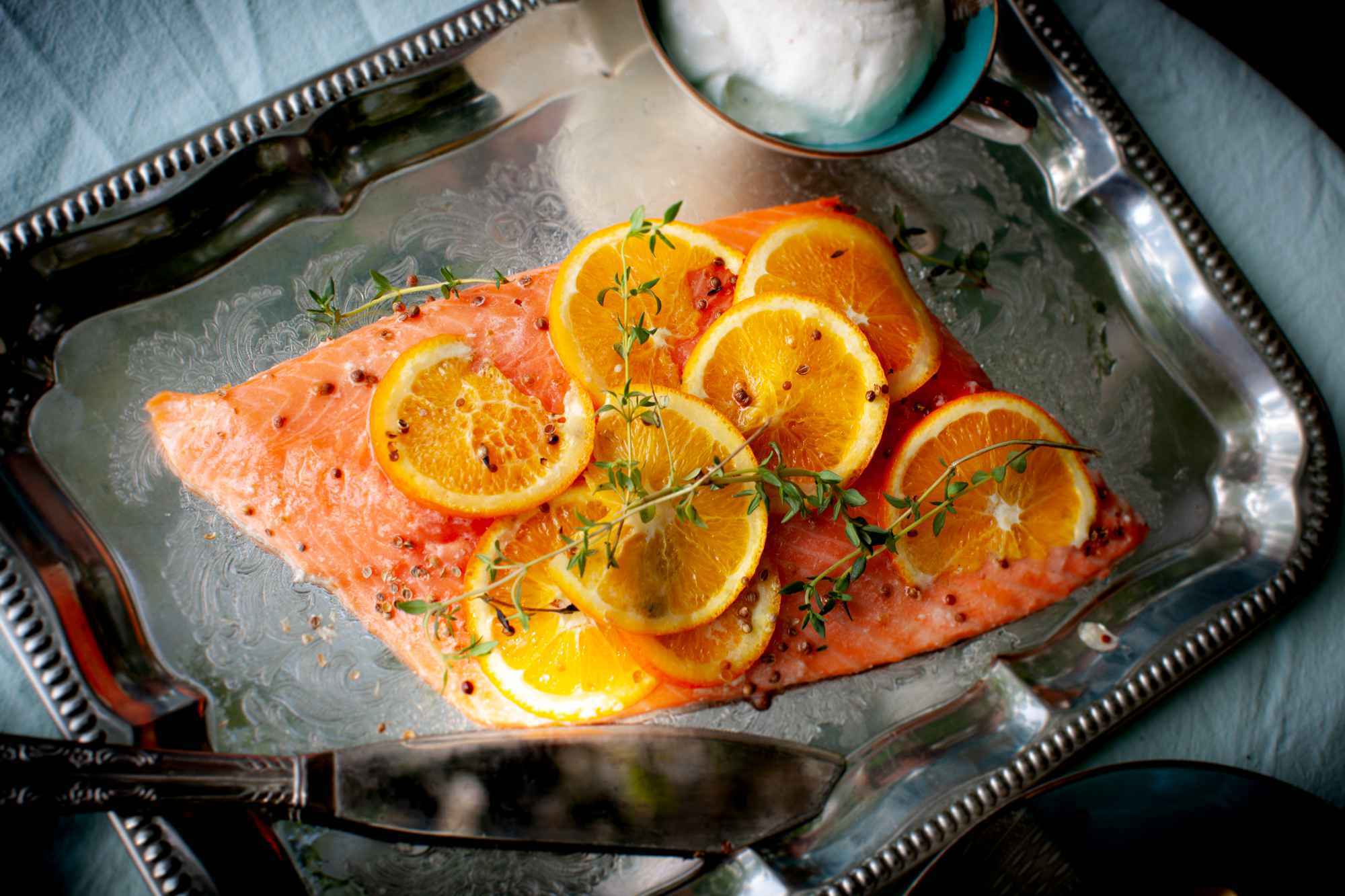 Orangen-Lachs mit Meerrettich-Joghurt - Effilee