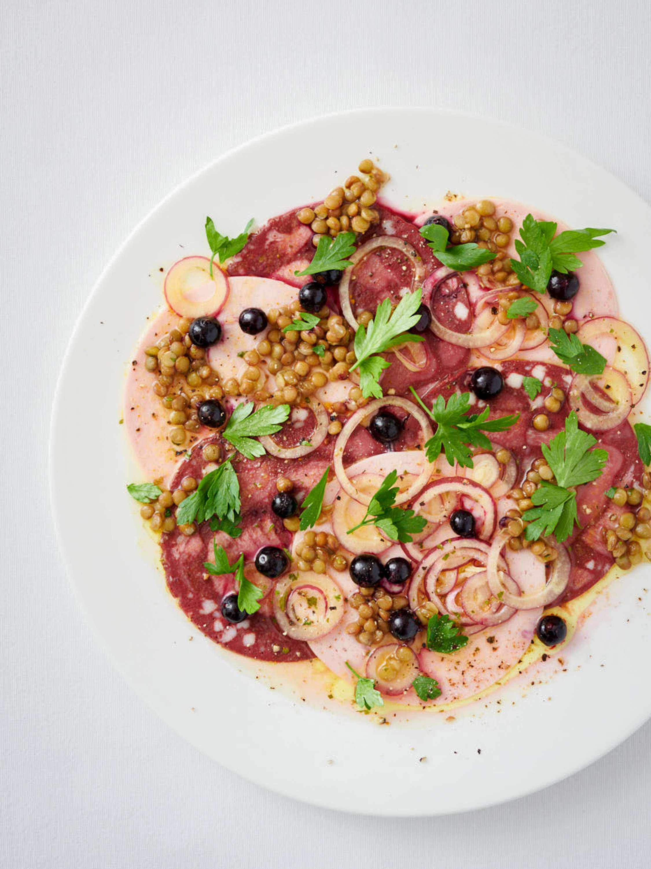 Wurstsalat mit Linsen und Cassis