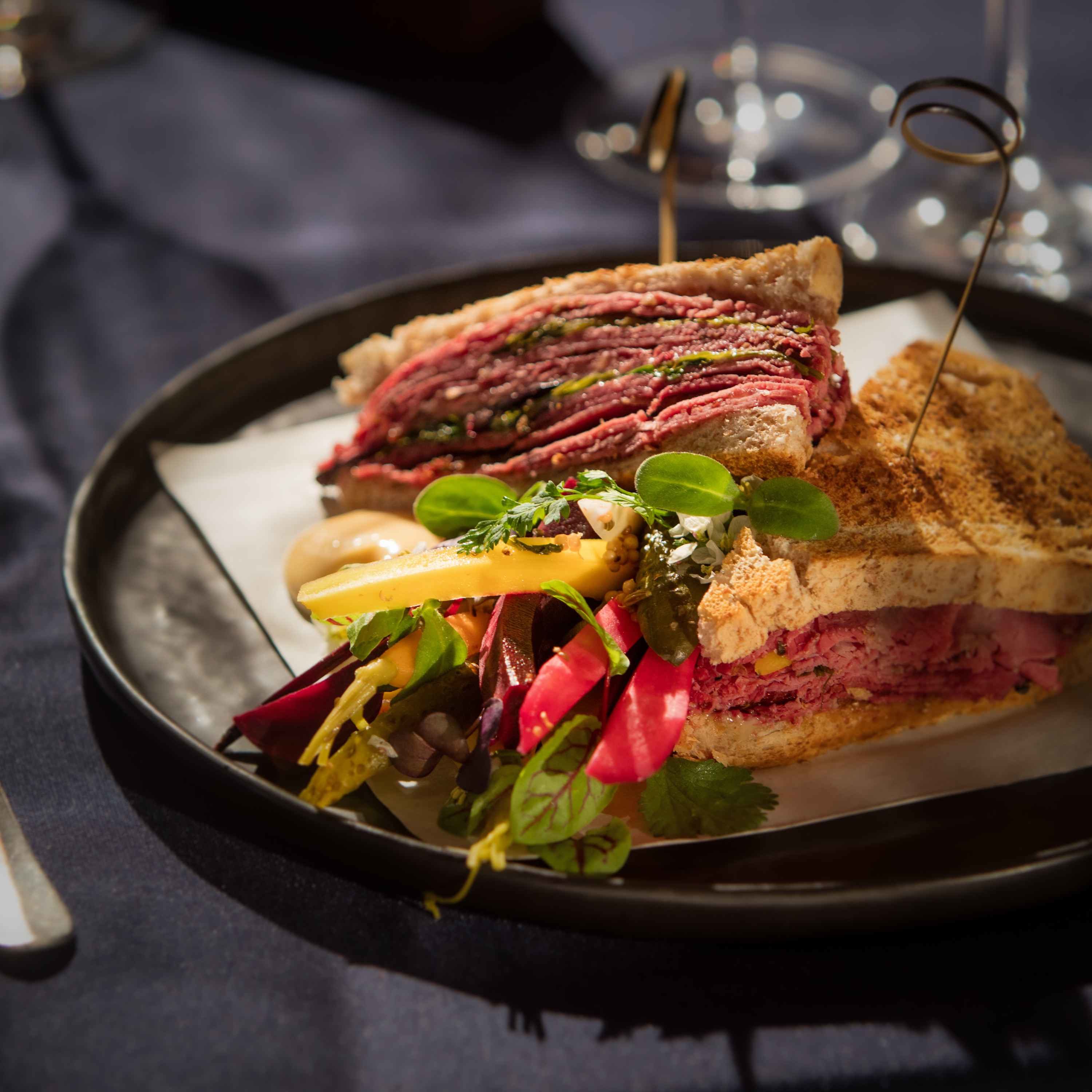 Pastrami Club Sandwich vom Bayerischen Rindfleisch - Effilee