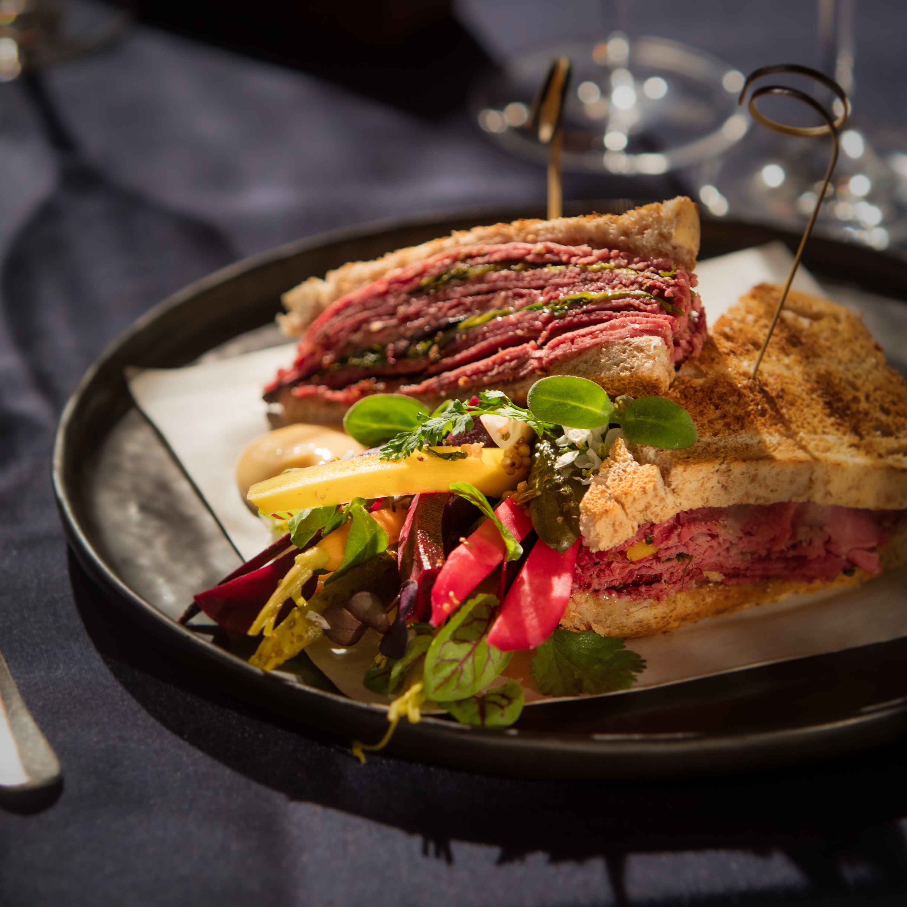 Pastrami Club Sandwich vom Bayerischen Rindfleisch