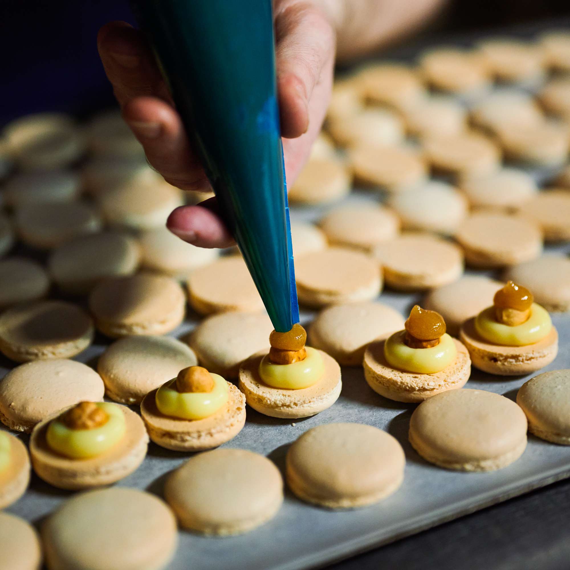 Birne-Haselnuss-Macarons