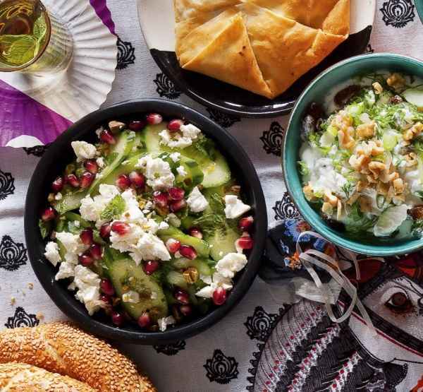 Gurkensalat mit Minze, Feta und Granatapfel - Effilee